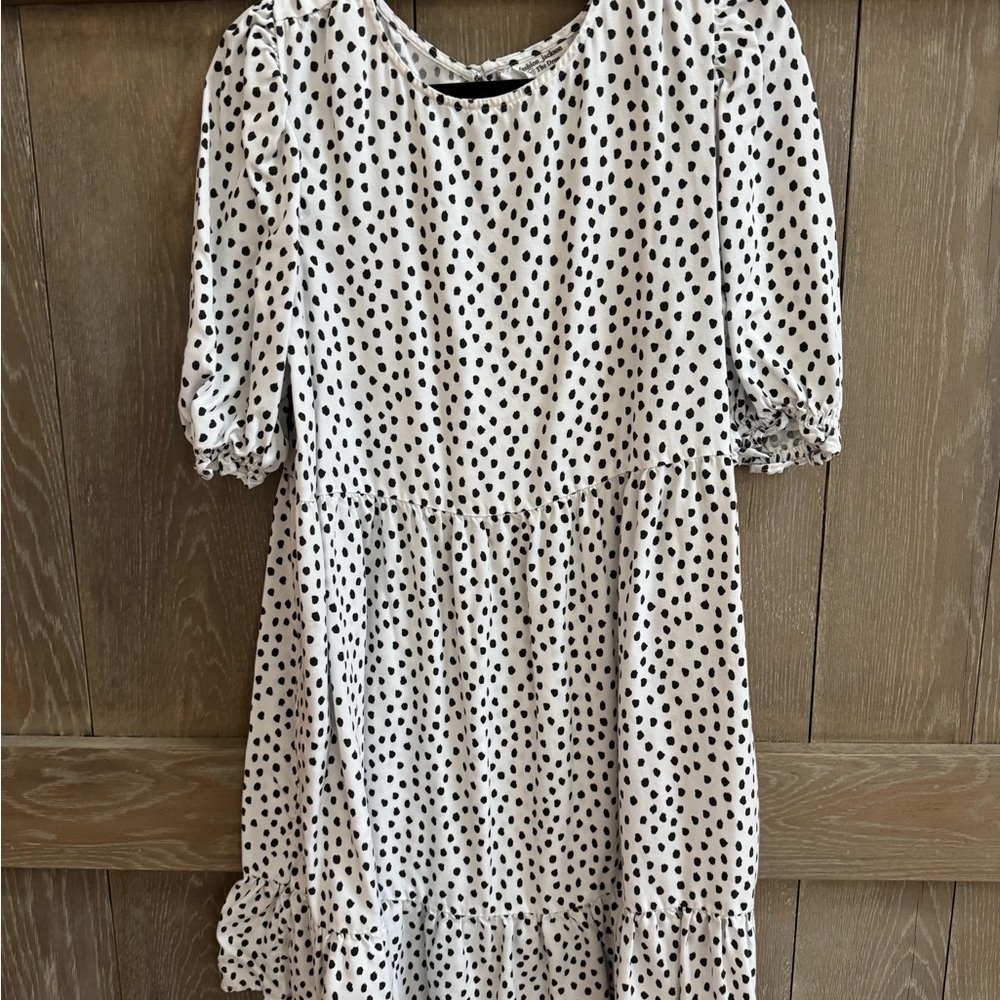 The Drop by Fashion Jackson - White and Black Crew Neck Puff Sleeve Mini Dress